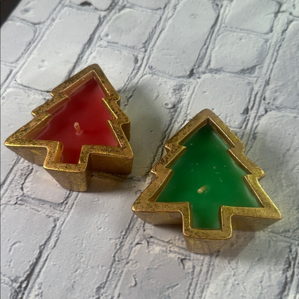Gold Trimmed Christmas Tree Candles Handcrafted for Silvestri set of 2 candles - Picture 16 of 16